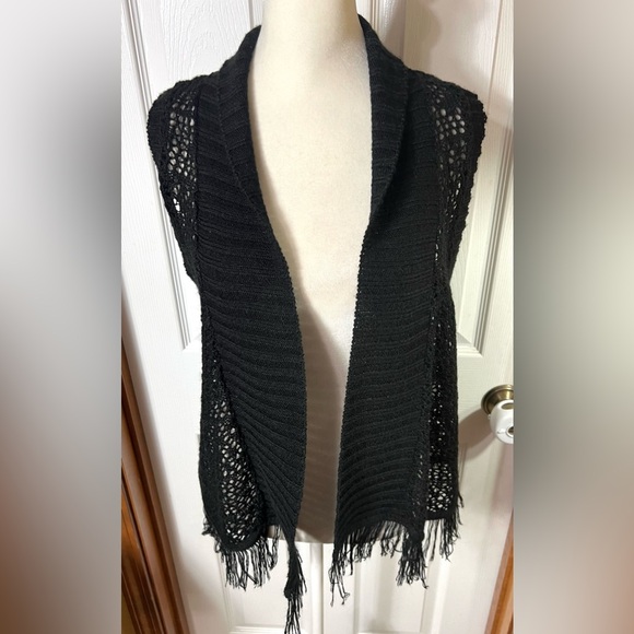 Bongo Sleeveless Sweater Vest Cardigan Fringe Open Knit Black Lightweight Size M - Picture 1 of 3